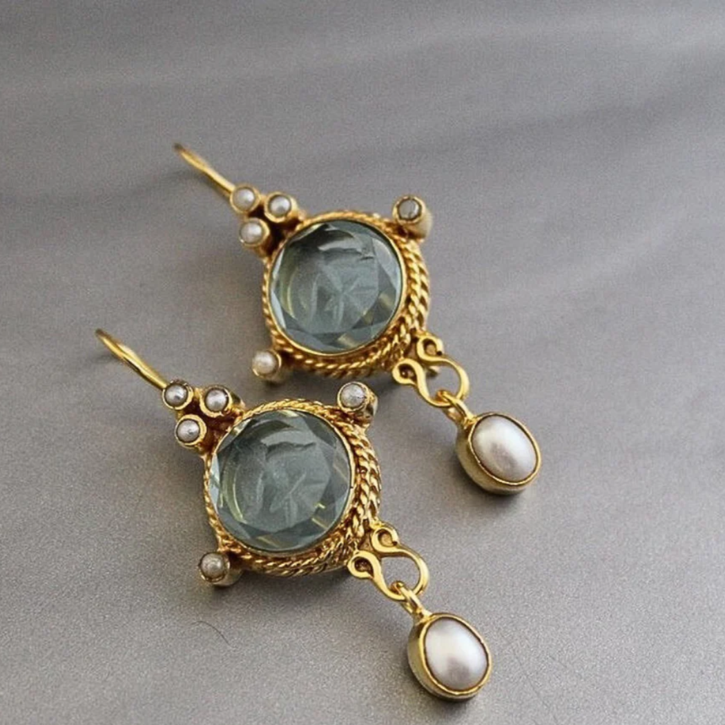 MERENA VINTAGE PEARL EARRINGS
