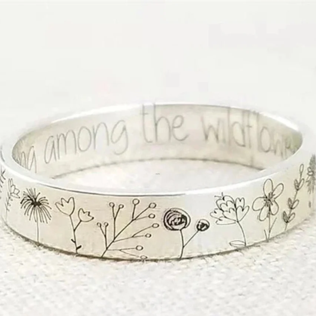 MINIMALIST SILVER RING