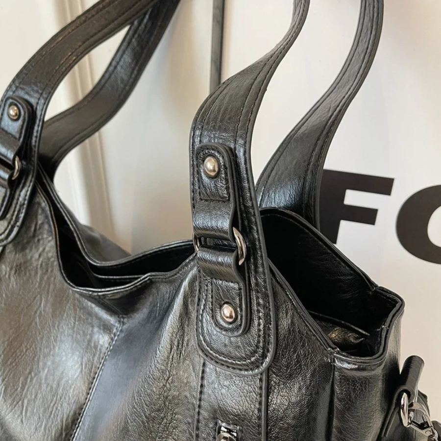 Uma | Dual Zipper Large Capacity Shoulder Bag