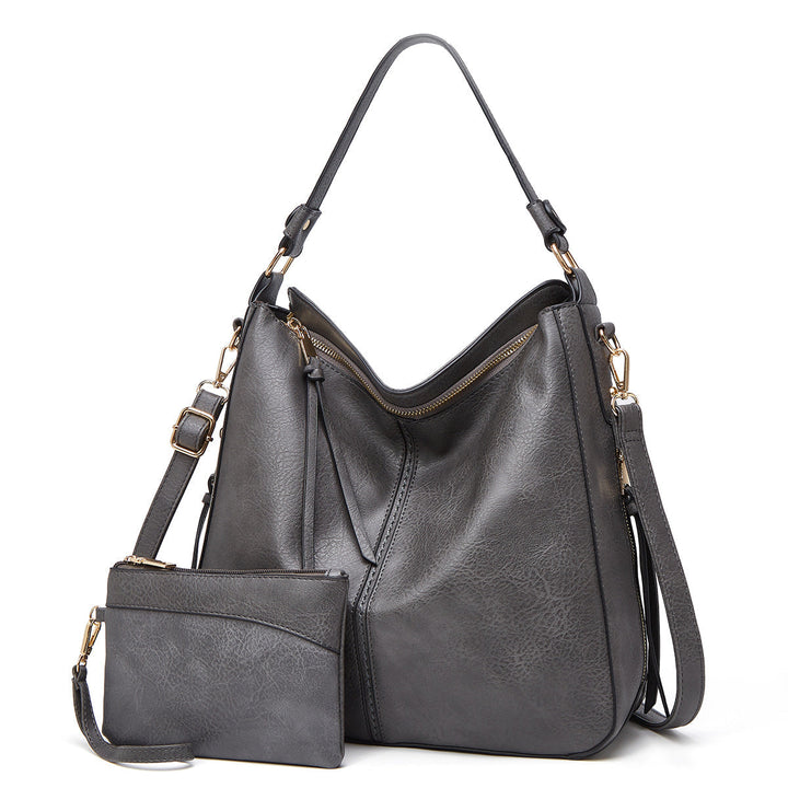 Luna |  Elegant and spacious leather bag