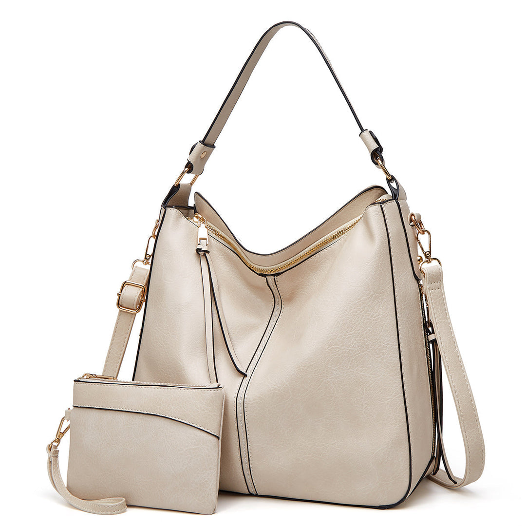 Luna |  Elegant and spacious leather bag