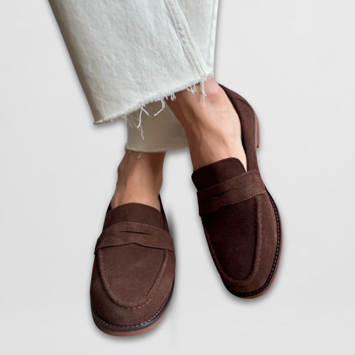 Amelia | Elegant Vintage Loafers