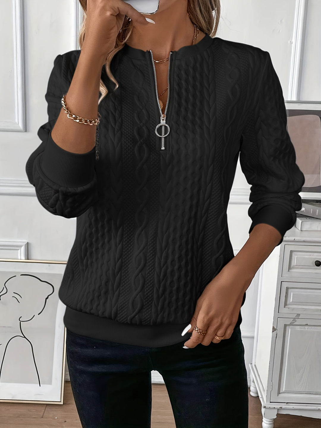 Karoline | Elegant And Comfortable Zip-Up Sweater