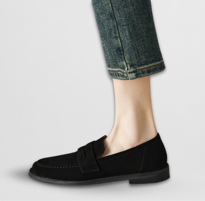 Amelia | Elegant Vintage Loafers