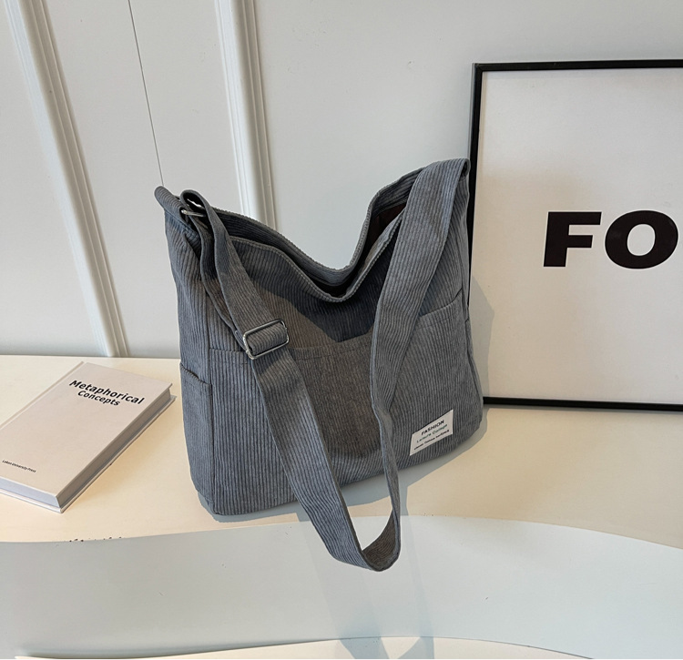 Alina | Casual Corduroy Multi-Pocket Shoulder Bag