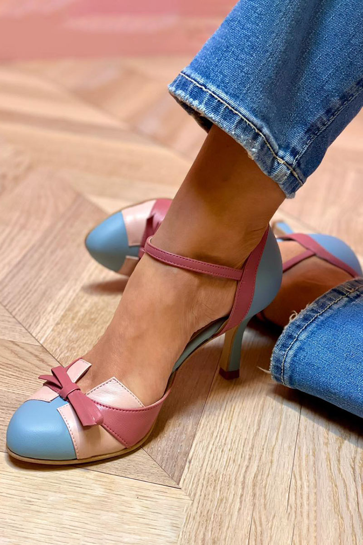Millie | Colorful sandals with bow and strap, round toe