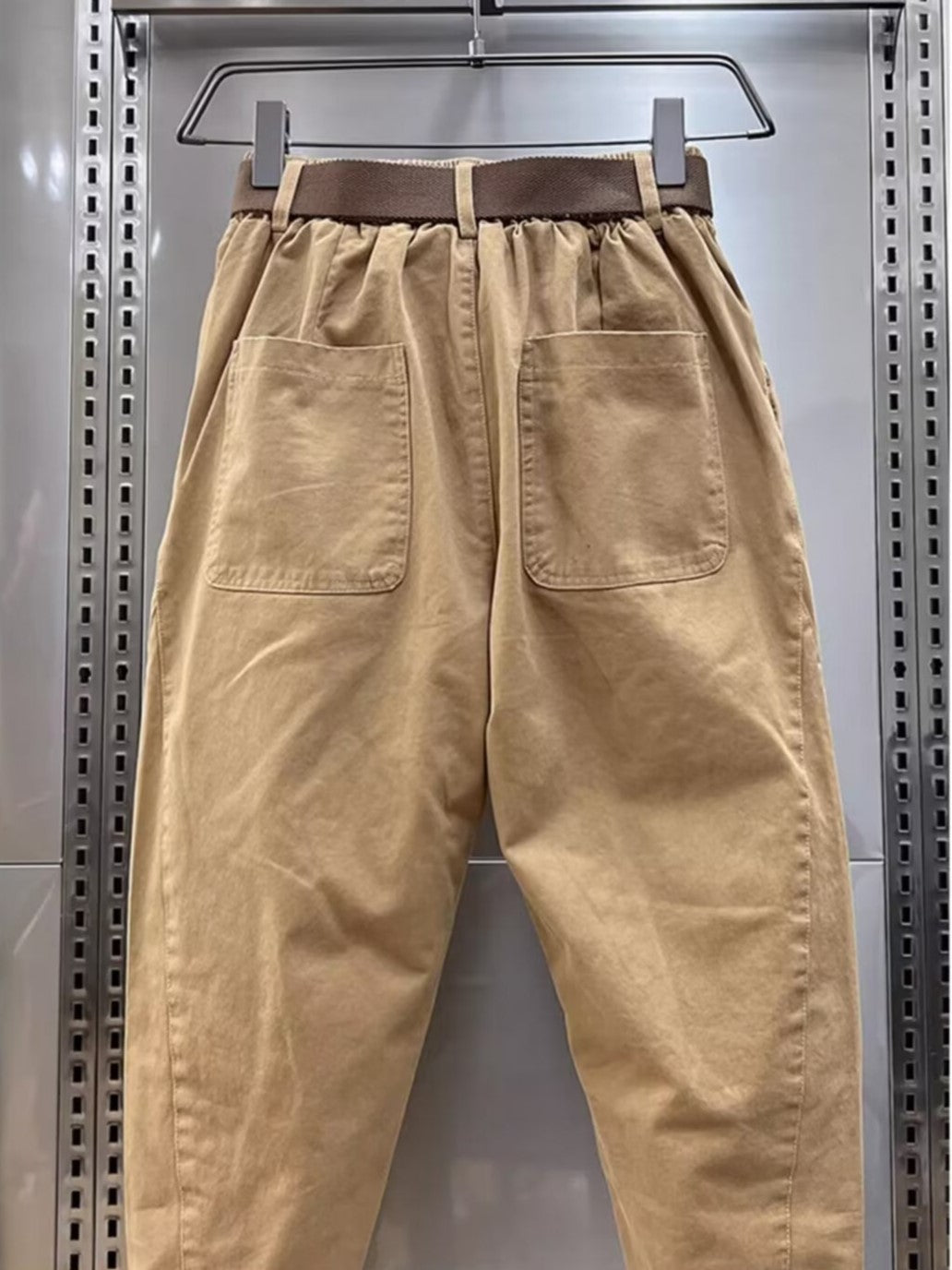 Alan | Relaxed Fit Belted Tapered Pants