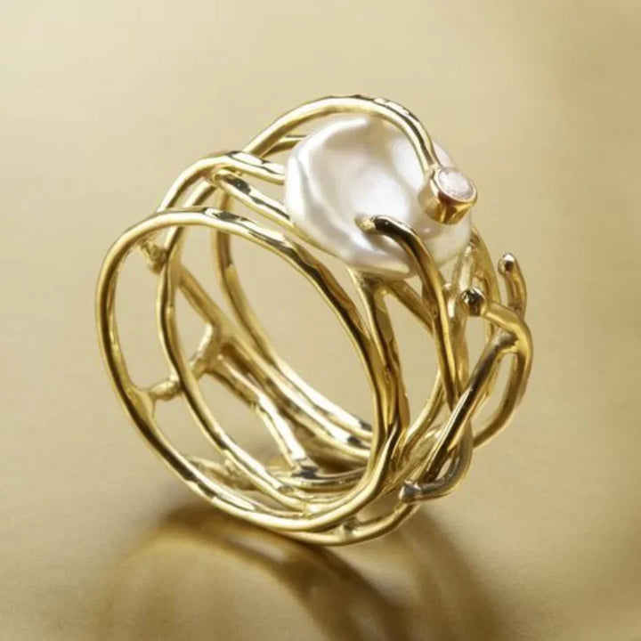 JESSICA ELEGANT THIN GOLD PEARL RING