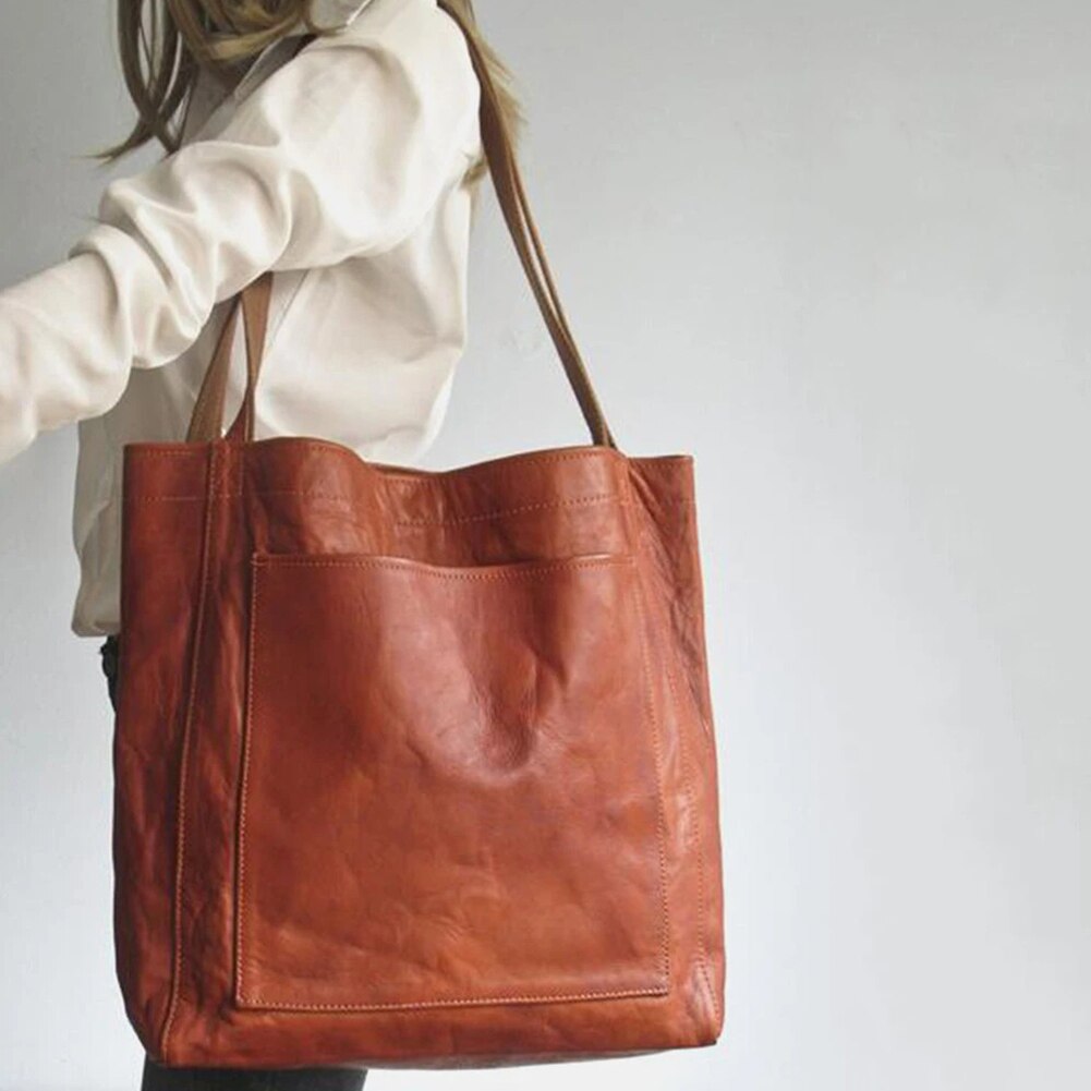 Dagmar | Elegant Leather Bag with Style
