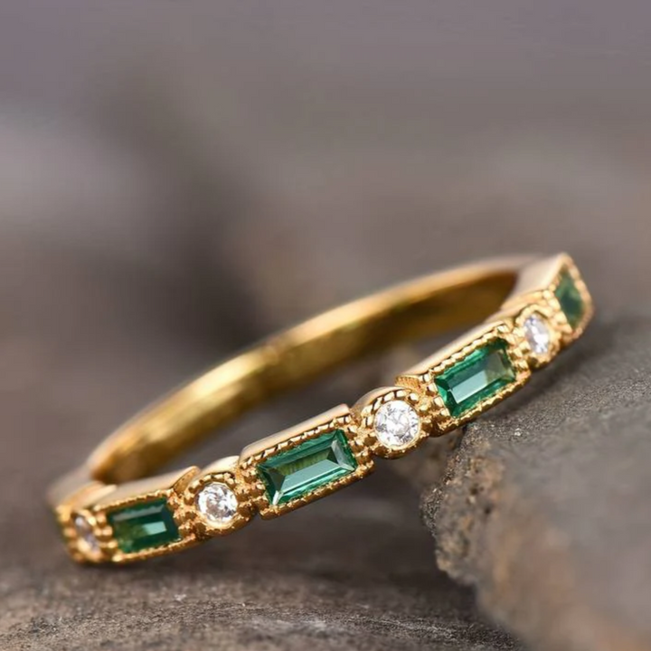 GREEN INLAID ZIRCONIA RING