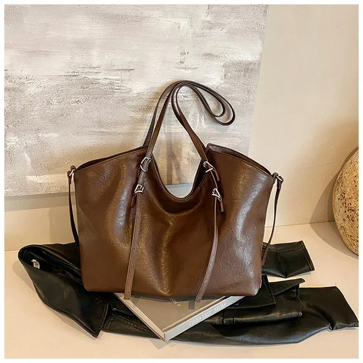 nicole | everyday bag with large capacity