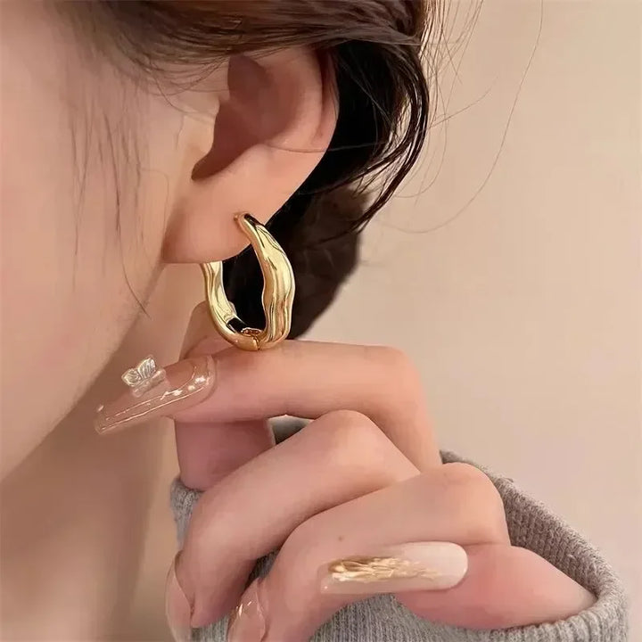 Molten Square Hoops