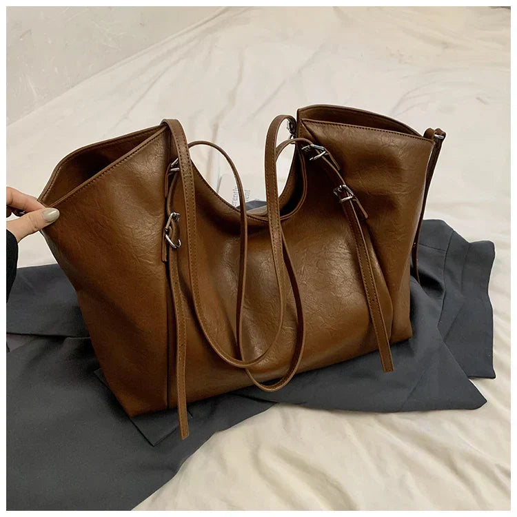 nicole | everyday bag with large capacity