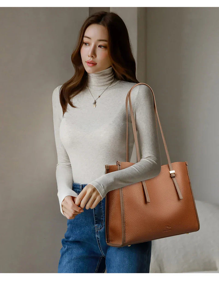 liva | spacious everyday bag in leather look