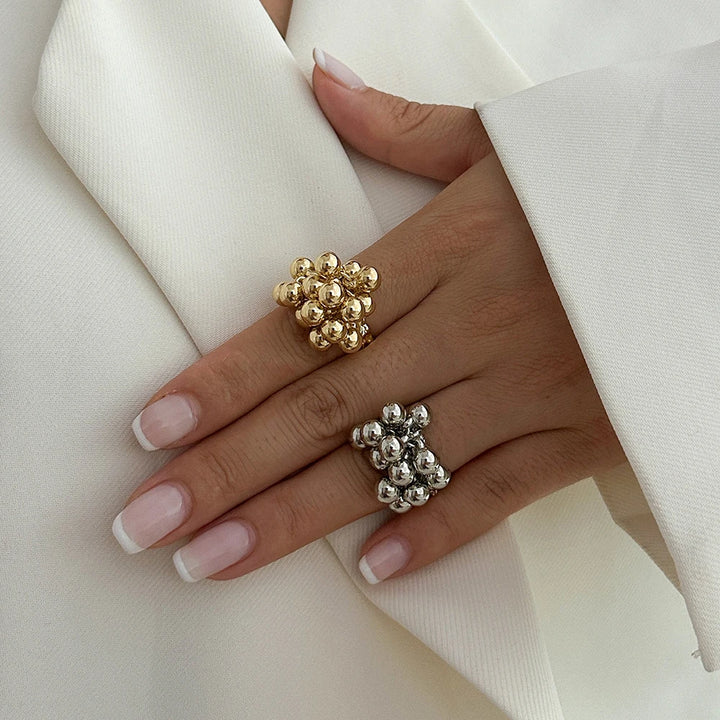 Radiant Cluster Ring