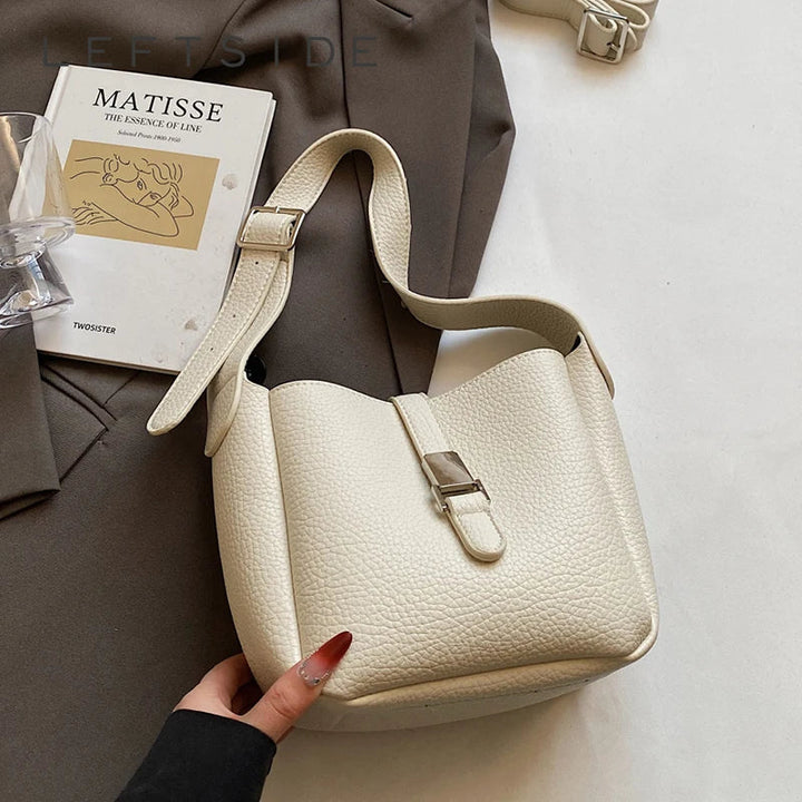 iris | modern bucket bag in leather look