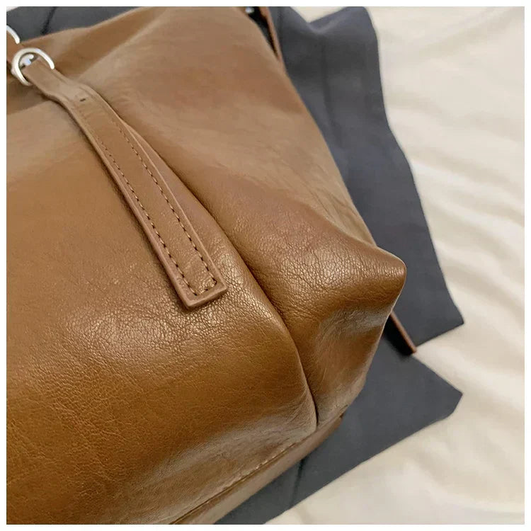 nicole | everyday bag with large capacity