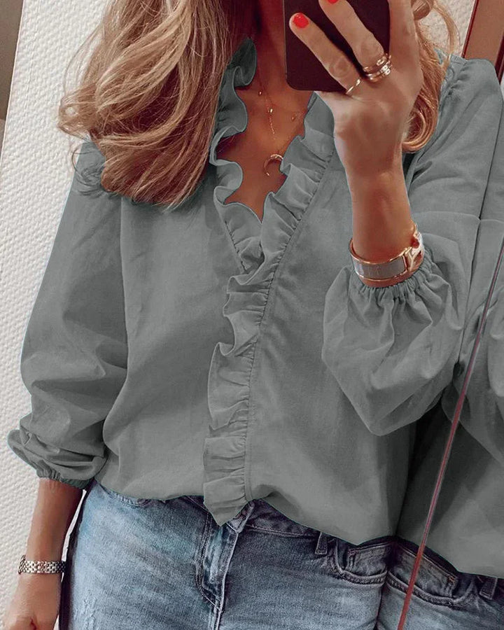 Enola| Feminine Blouse with Playful Ruffles