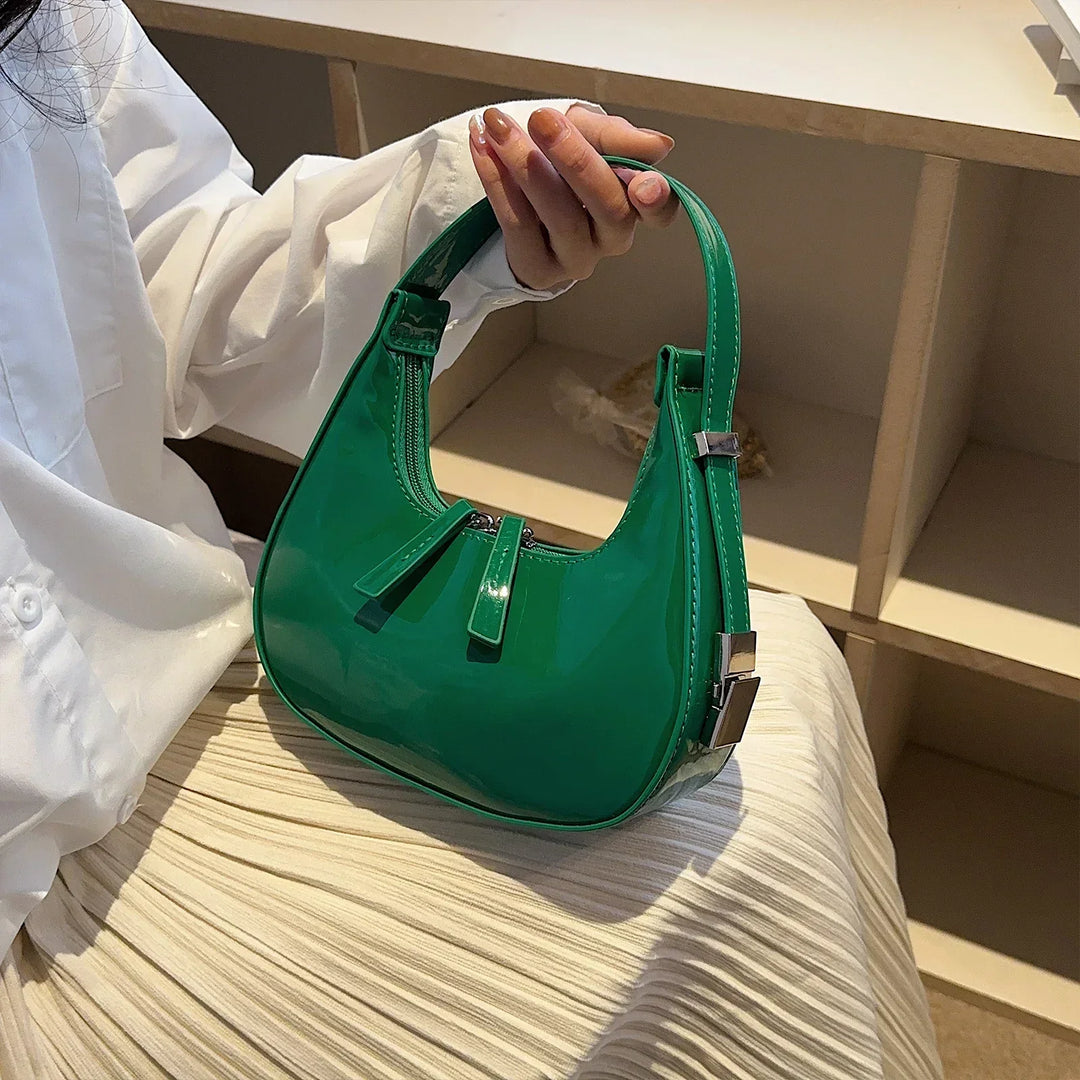 bella | vintage half-moon shoulder bag