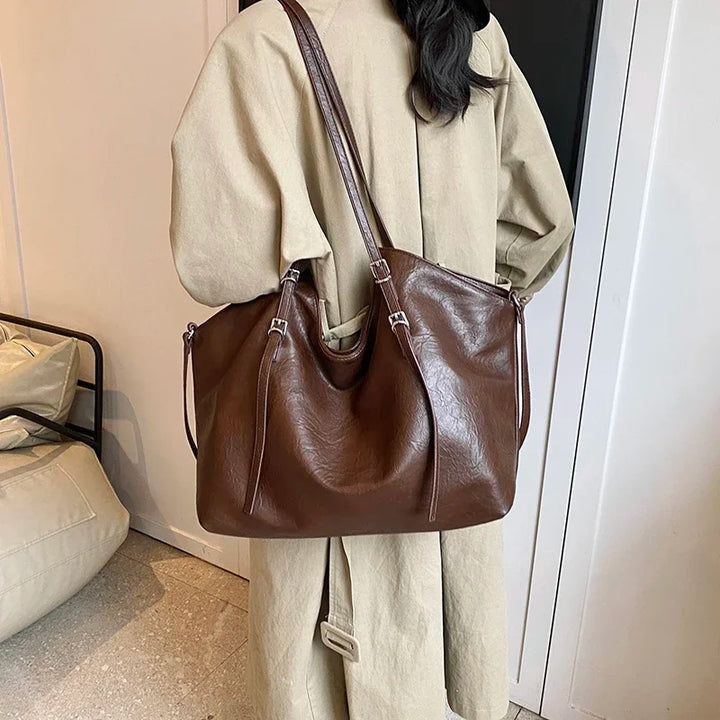 nicole | everyday bag with large capacity