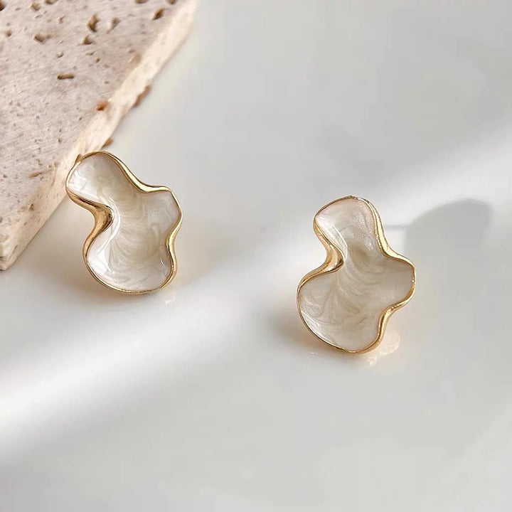 Belle Bow Earrings