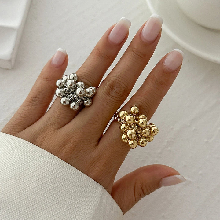 Radiant Cluster Ring