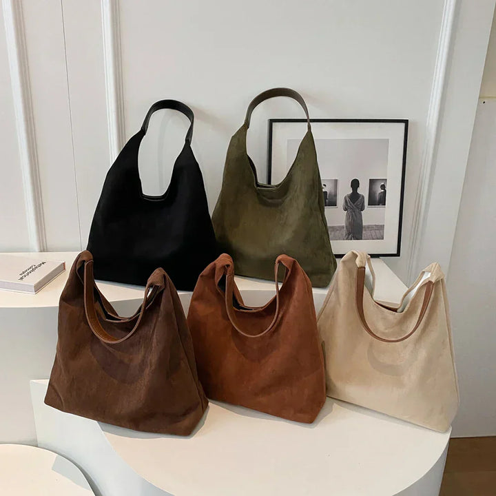 freja | soft shoulder bag in suede style