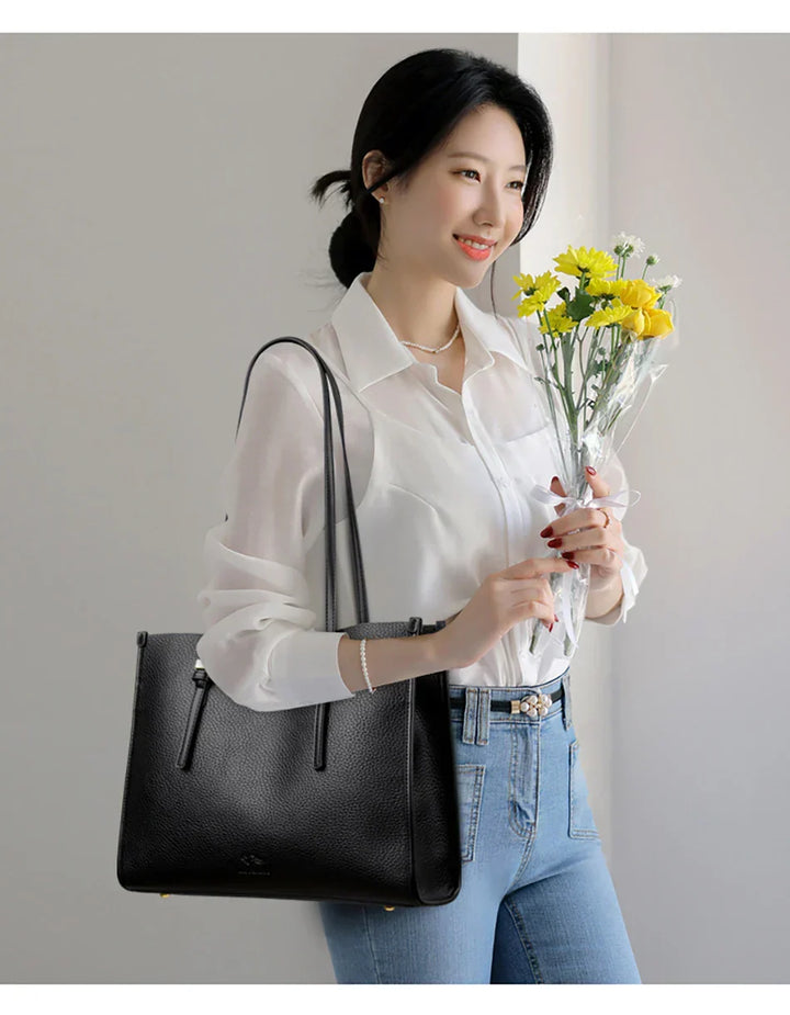 liva | spacious everyday bag in leather look