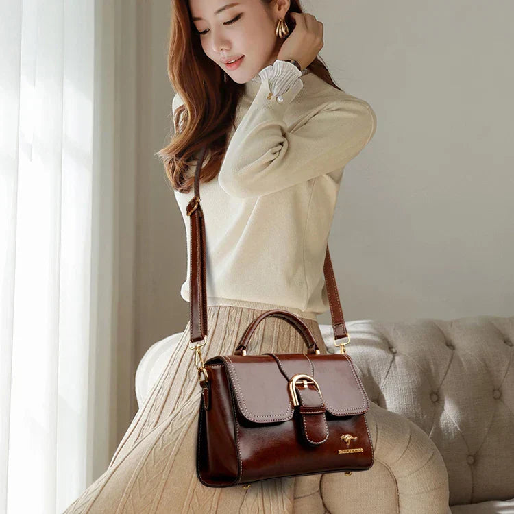 Sandra |  luxurious mini bag with classic clasp