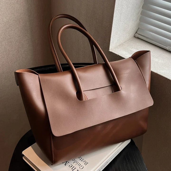 tova | minimalist shoulder bag in faux leather