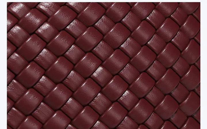 Astrid | Elegant woven Vegan leather bag