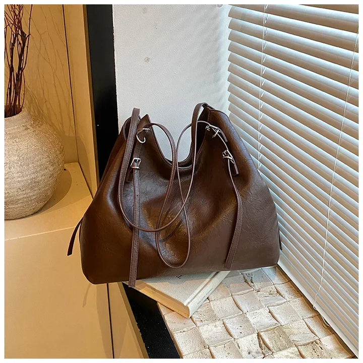 nicole | everyday bag with large capacity
