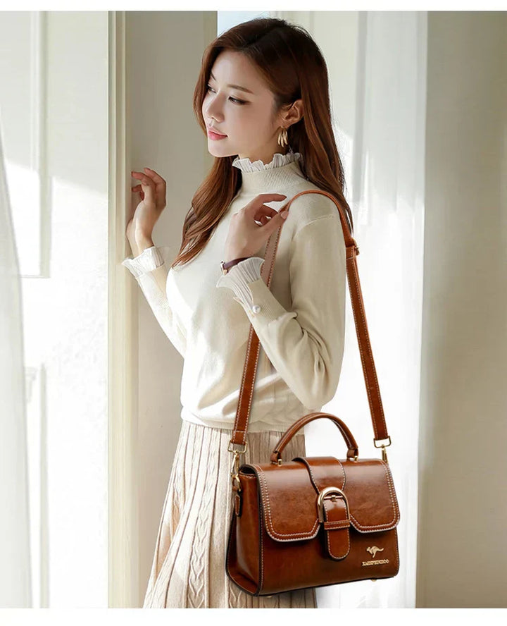 Sandra |  luxurious mini bag with classic clasp