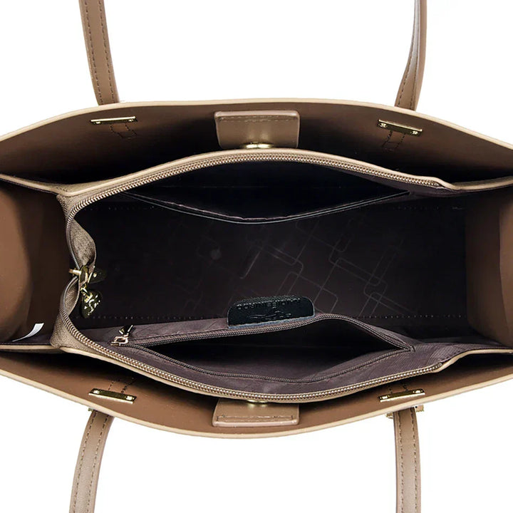 liva | spacious everyday bag in leather look