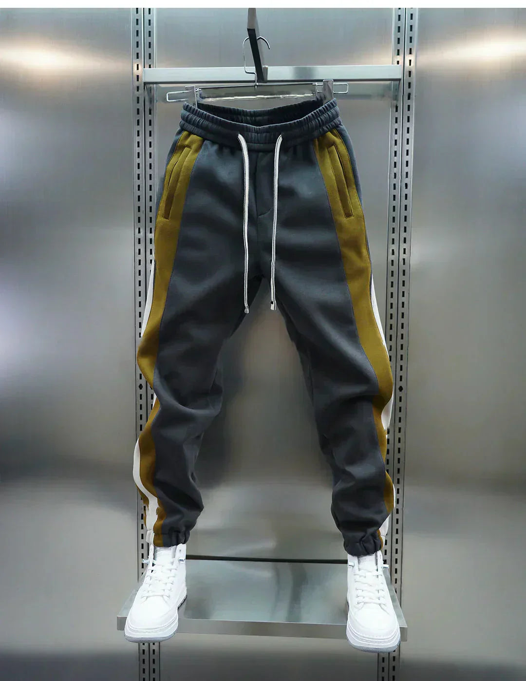 Wayne | Casual Sporty Stripe Joggers