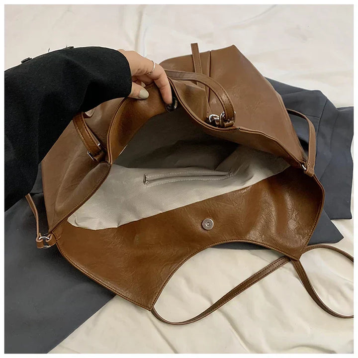 nicole | everyday bag with large capacity