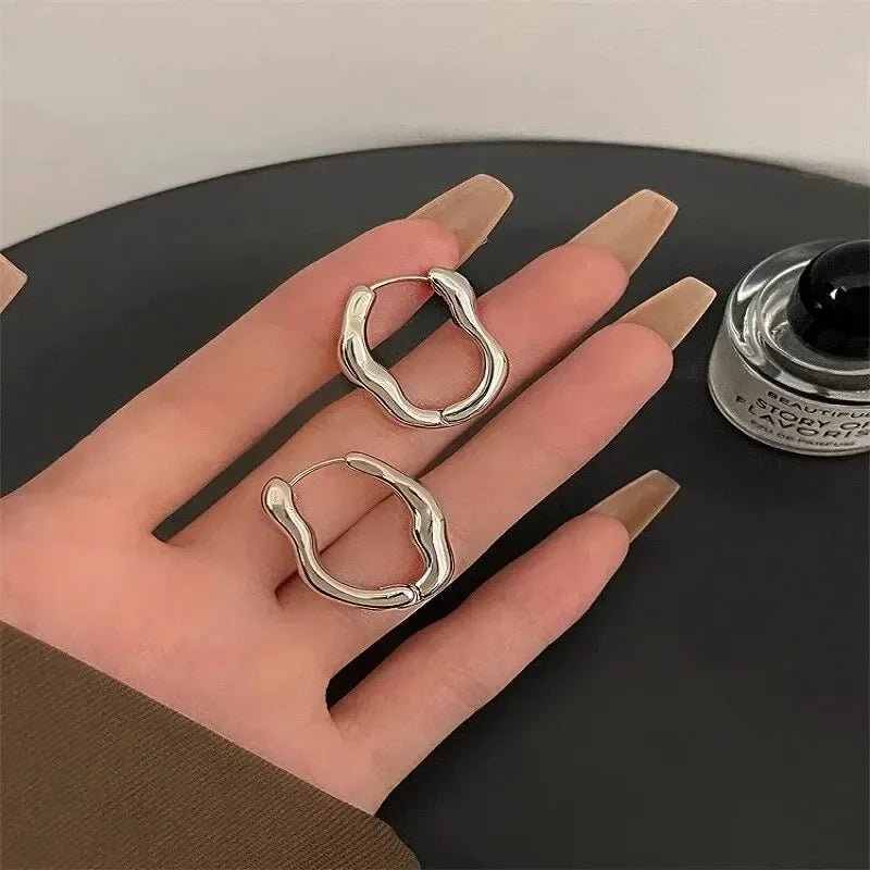 Molten Square Hoops