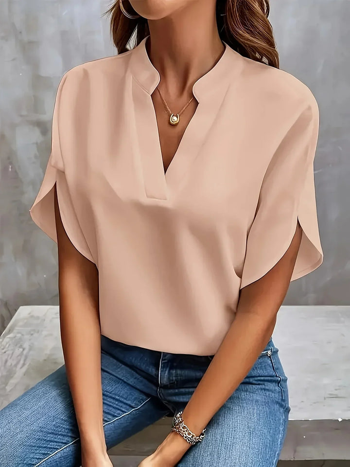 Thalia | Sophisticated Blouse with Tailored Design