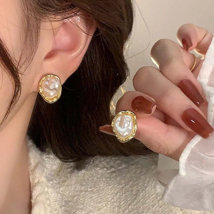 Lustre Pearl Studs