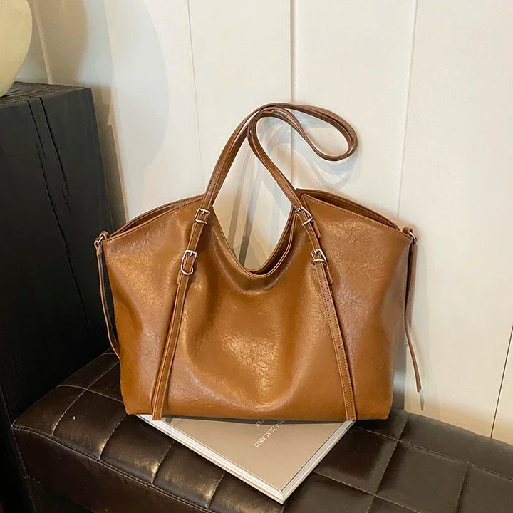 nicole | everyday bag with large capacity