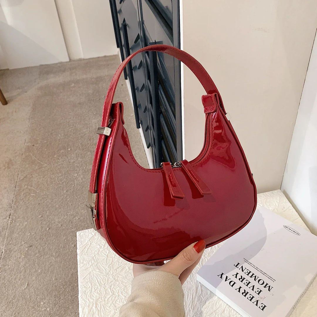 bella | vintage half-moon shoulder bag