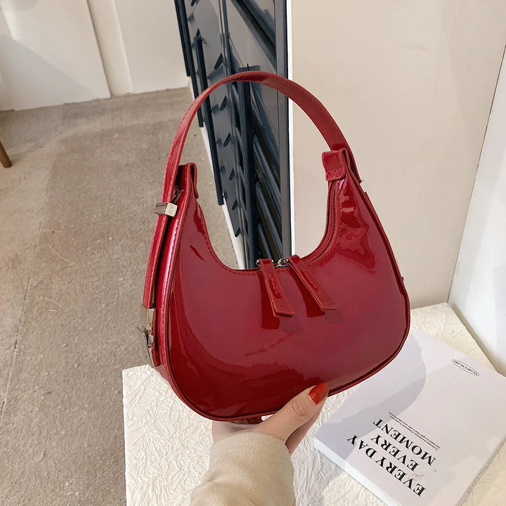 bella | vintage half-moon shoulder bag