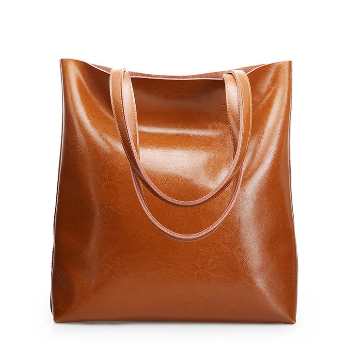 diana | classic tote bag in leather look