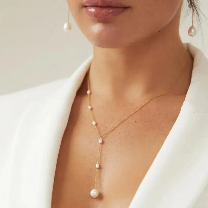 ELEGANT RUBY PENDANT & PEARL NECKLACE