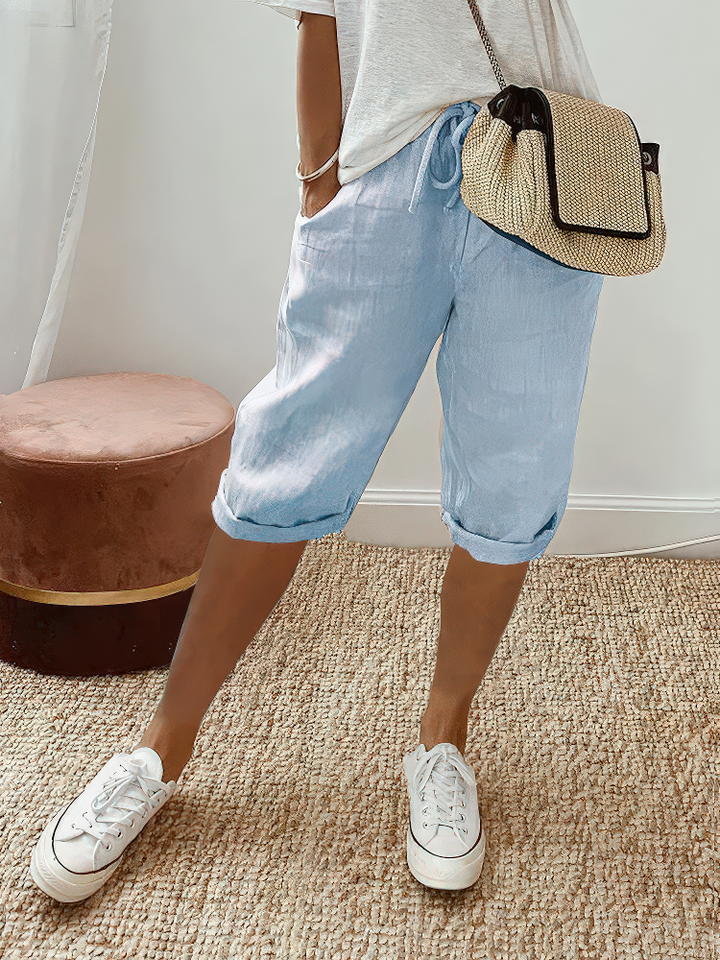 Marthe | Comfortable Shorts with Rolled Hem