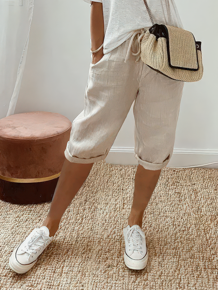 Marthe | Comfortable Shorts with Rolled Hem
