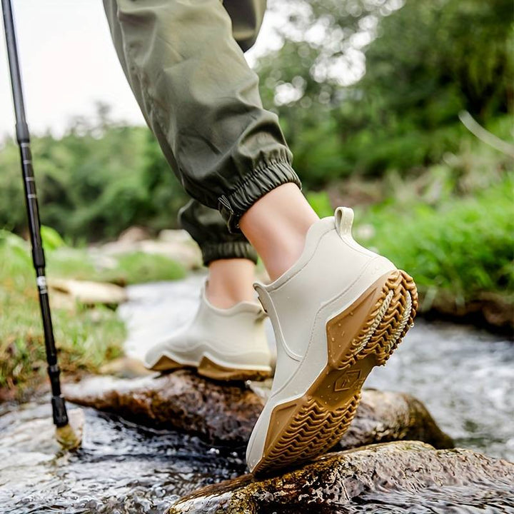 Teodora | Modern, orthopedic rubber boots